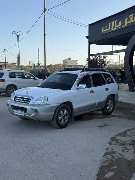 هيونداي سانتافي 2005 - صورة 5