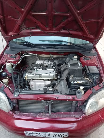 ميتسوبيشي لانسر 2002 - صورة 2