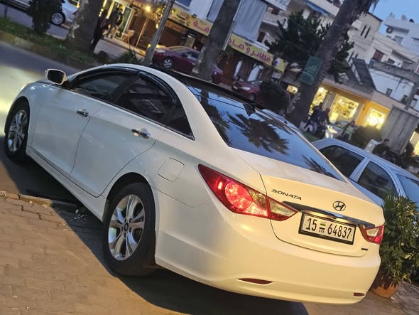 هونداي سوناتا 2012 - صورة 3
