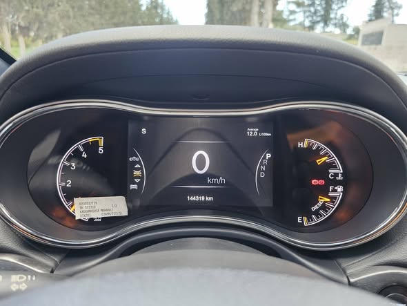 جيب جراند شيروكي 2018 - صورة 5