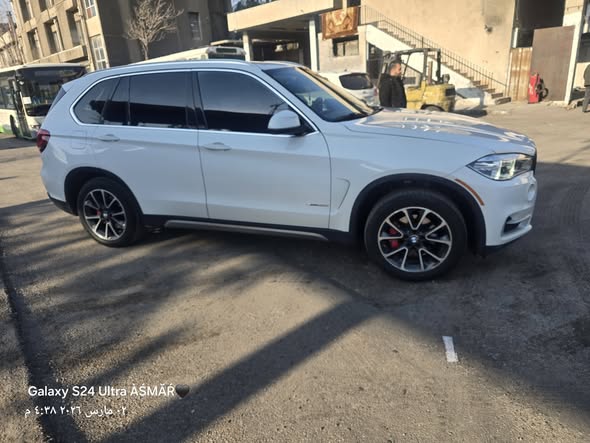 بي إم دبليو اكس 5 2018 - صورة 3