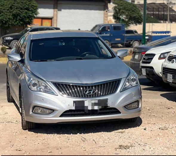 هيونداي أزيرا 2015 - صورة 1