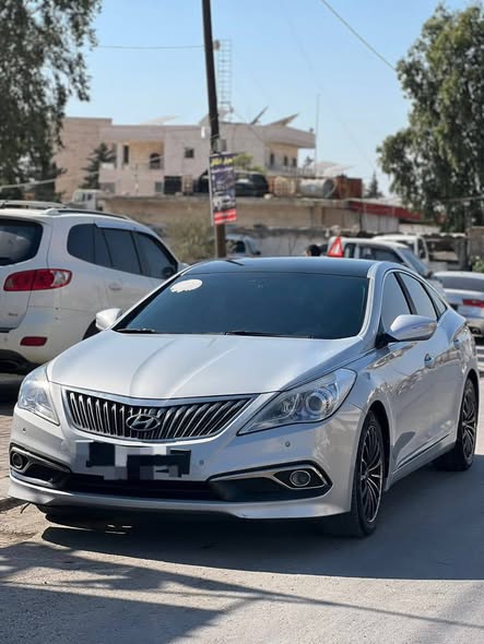 هيونداي أزيرا 2015 - صورة 4