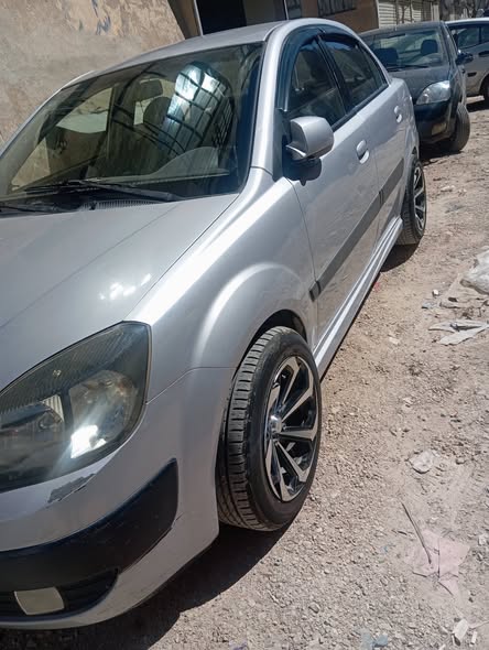 كيا ريو 2006 - صورة 1