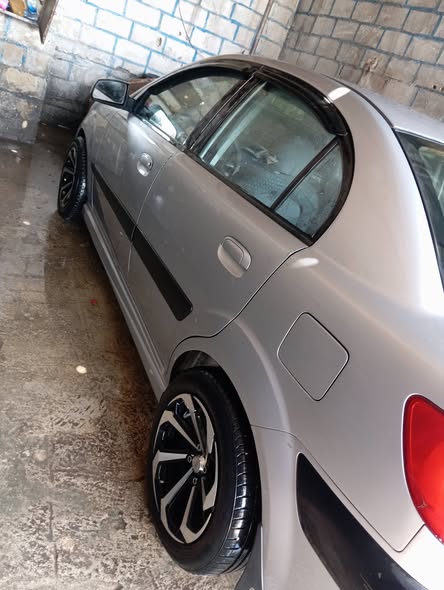 كيا ريو 2006 - صورة 2