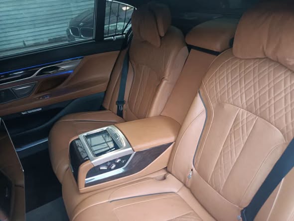 بي إم دبليو 740 2016 - صورة 4