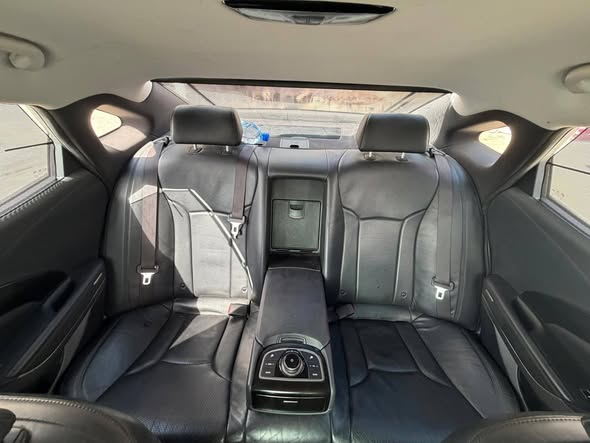 هونداي ازيرا 2012 - صورة 5