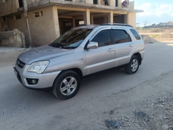 كيا سبورتاج 2010 - صورة 1