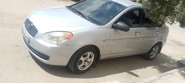 هيونداي فيرنا 2007 - صورة 2