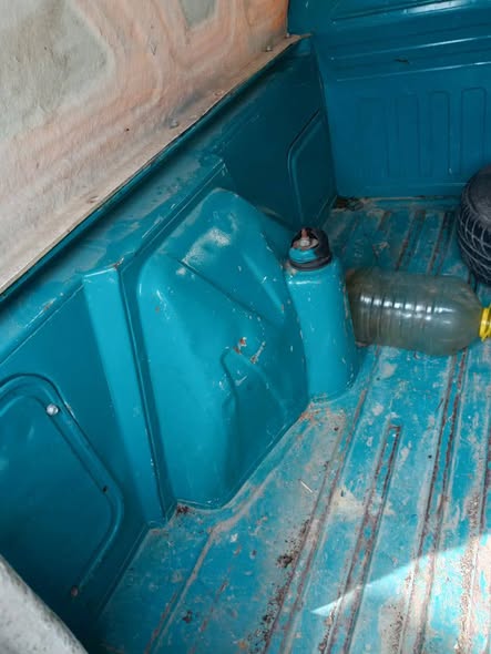 سكودا Pickup 1994 - صورة 1