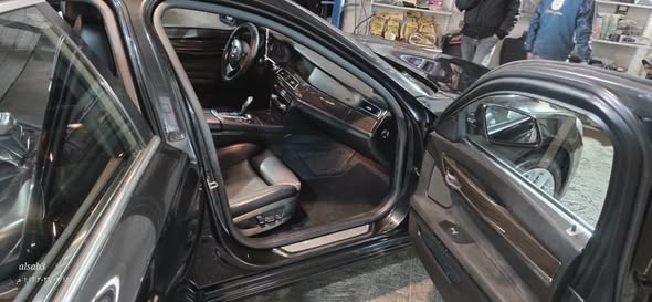 بي إم دبليو 740Li 2011 - صورة 3