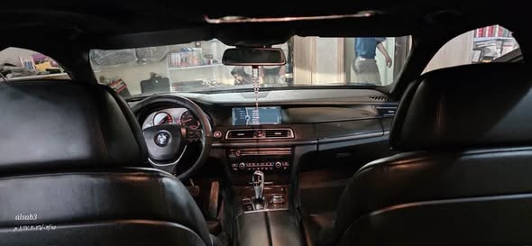بي إم دبليو 740Li 2011 - صورة 5