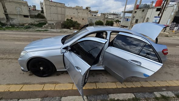 مرسيدس إي كلاس 2010 - صورة 2