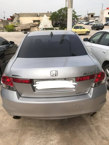 هوندا أكورد 2010 - صورة 4