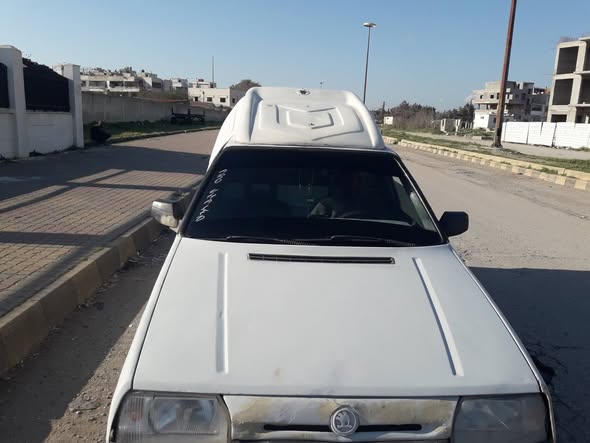 سكودا بيكاب 2004 - صورة 2