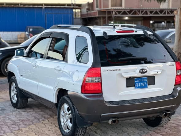 كيا سبورتاج 2005 - صورة 5