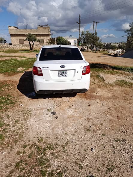 كيا ريو 2010 - صورة 4