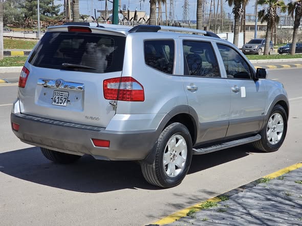 كيا سورينتو 2012 - صورة 3