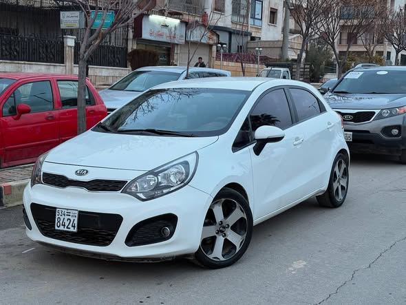 كيا ريو 2012 - صورة 1