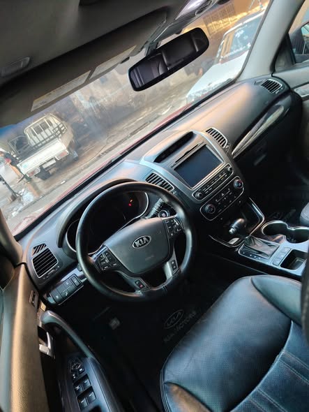 كيا سورينتو 2014 - صورة 4