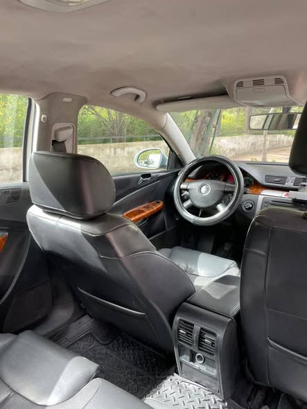 فولكس فاجن باسات 2006 - صورة 5