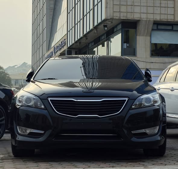 كيا كادينزا 2012 - صورة 3