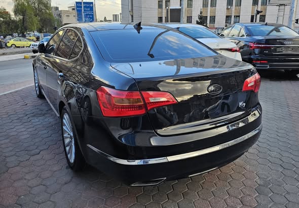 كيا كادينزا 2012 - صورة 4