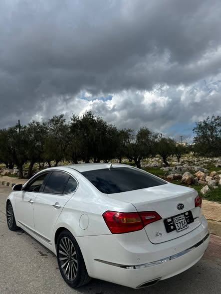 كيا كي 7 2012 - صورة 3