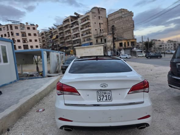 هونداي i40 2012 - صورة 2