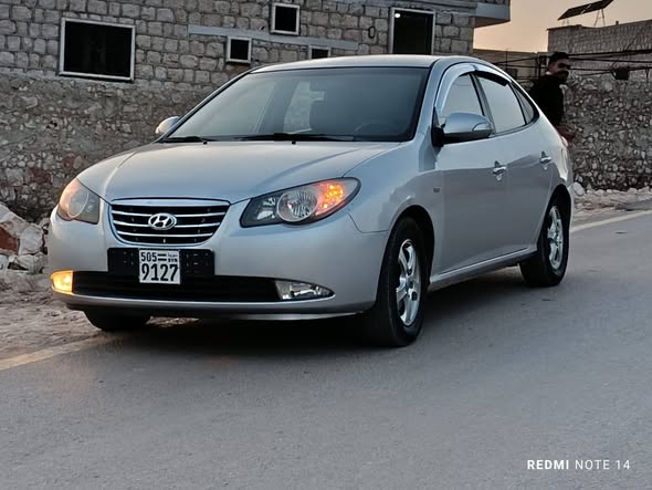 هيونداي افانتي 2010 - صورة 2