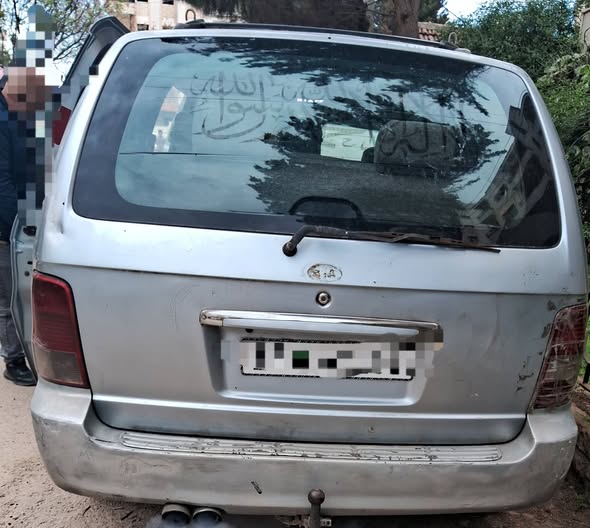 كيا كرنفال 2002 - صورة 4