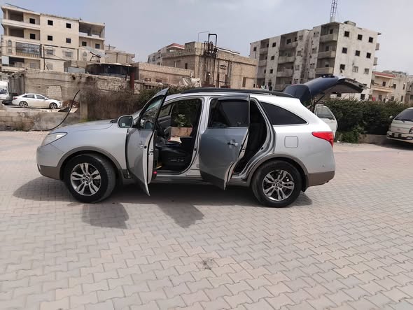 هيونداي فيراكروز 2011 - صورة 3