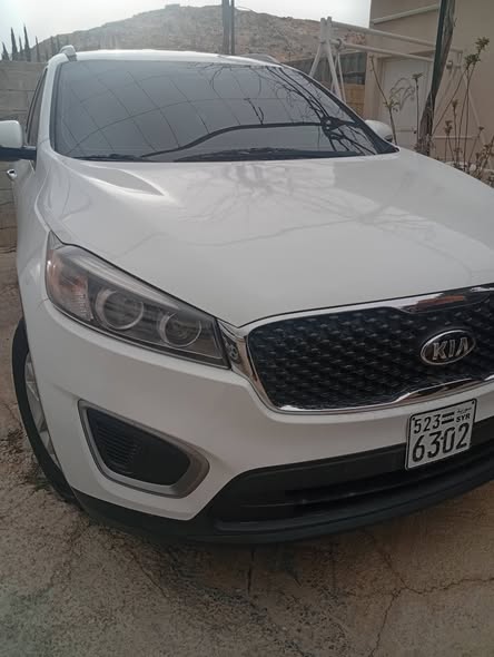 كيا سرينتو 2017 - صورة 1