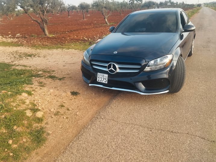 مرسيدس C300 2018