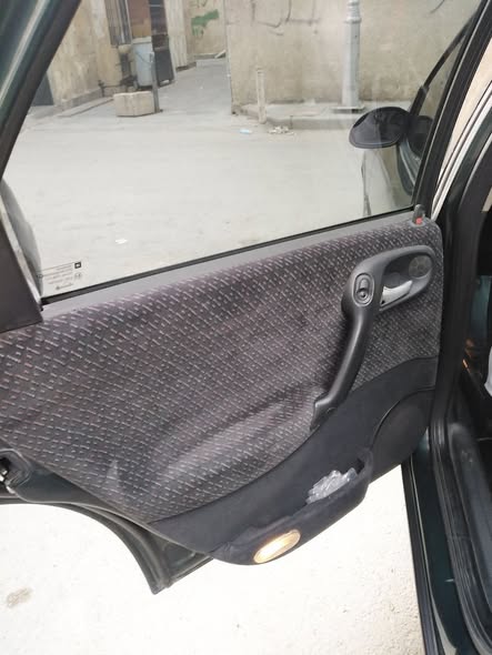 أوبل فيكترا 1998 - صورة 3