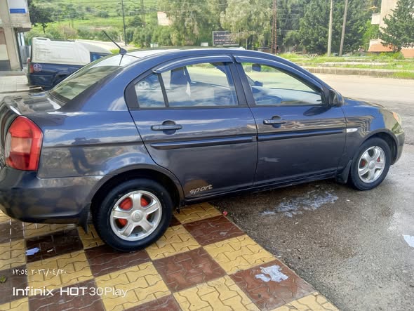 هيونداي فيرنا 2007 - صورة 3