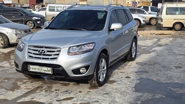 هيونداي سنتافي 2011 - صورة 2