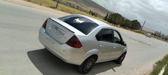 فورد فيستا 2006 - صورة 3