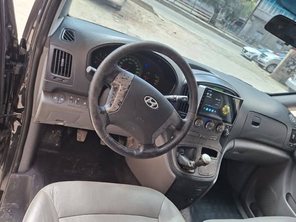 هيونداي H1 2009 - صورة 4