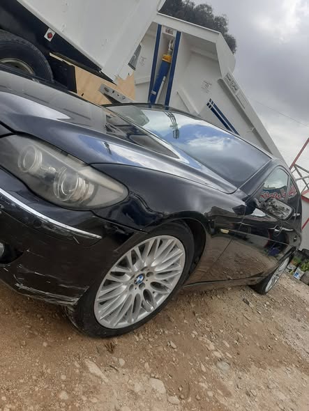 بي إم دبليو 740 2006 - صورة 3