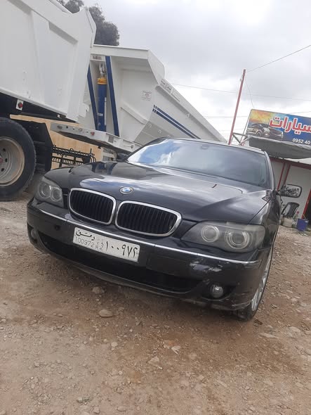 بي إم دبليو 740 2006 - صورة 4