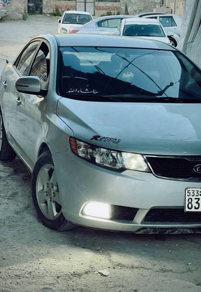 كيا فورتي 2012 - صورة 2