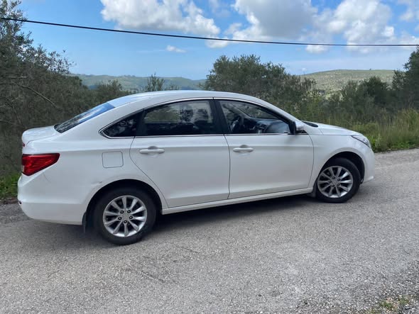 دونغ فينغ S50 2018 - صورة 3