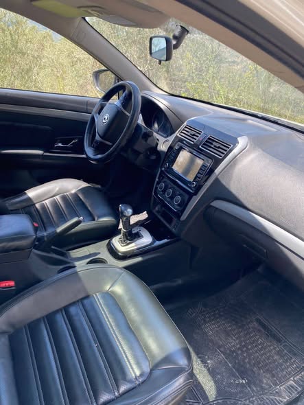 دونغ فينغ S50 2018 - صورة 5