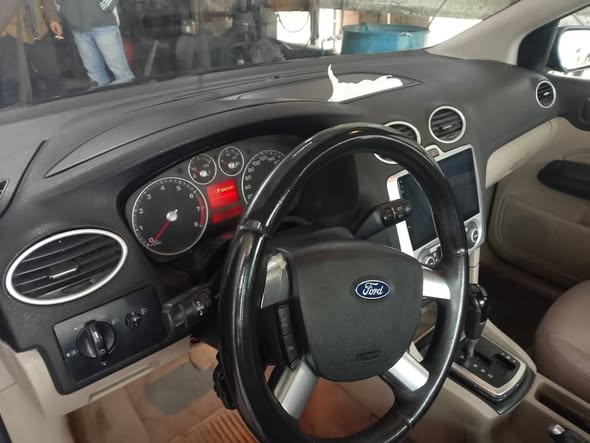 فورد فوكس 2008 - صورة 4