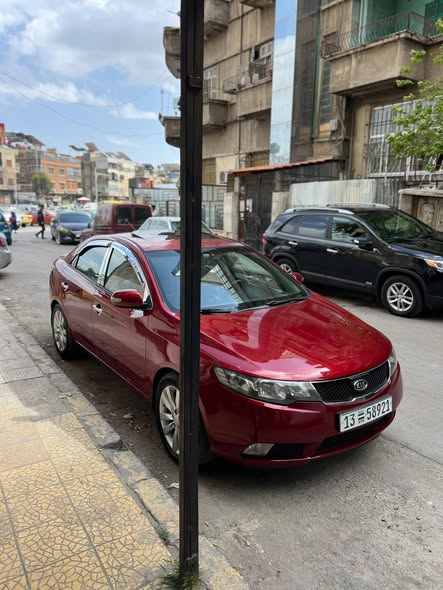 كيا فورتي 2009 - صورة 4