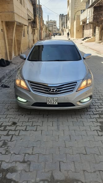 هيونداي أزيرا 2011 - صورة 1