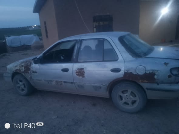 كيا سيفيا 1993 - صورة 2