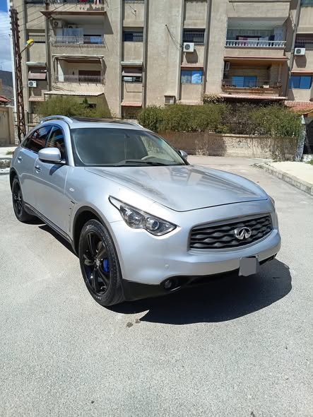 انفنتي FX35 2012 - صورة 2