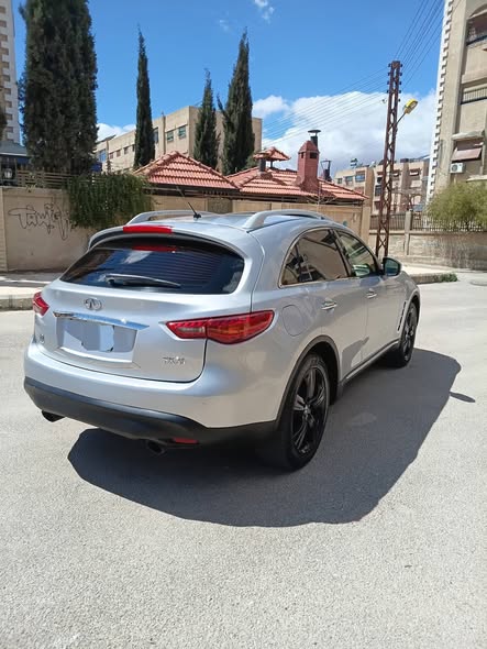 انفنتي FX35 2012 - صورة 3